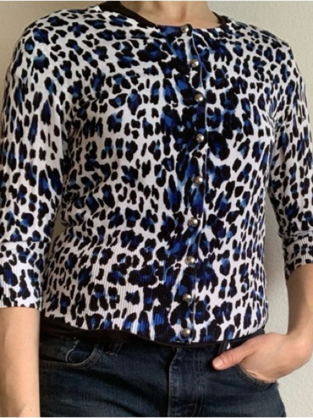 White House Black Market Blue/ White XS Leopard Print Button-Front cardigan top